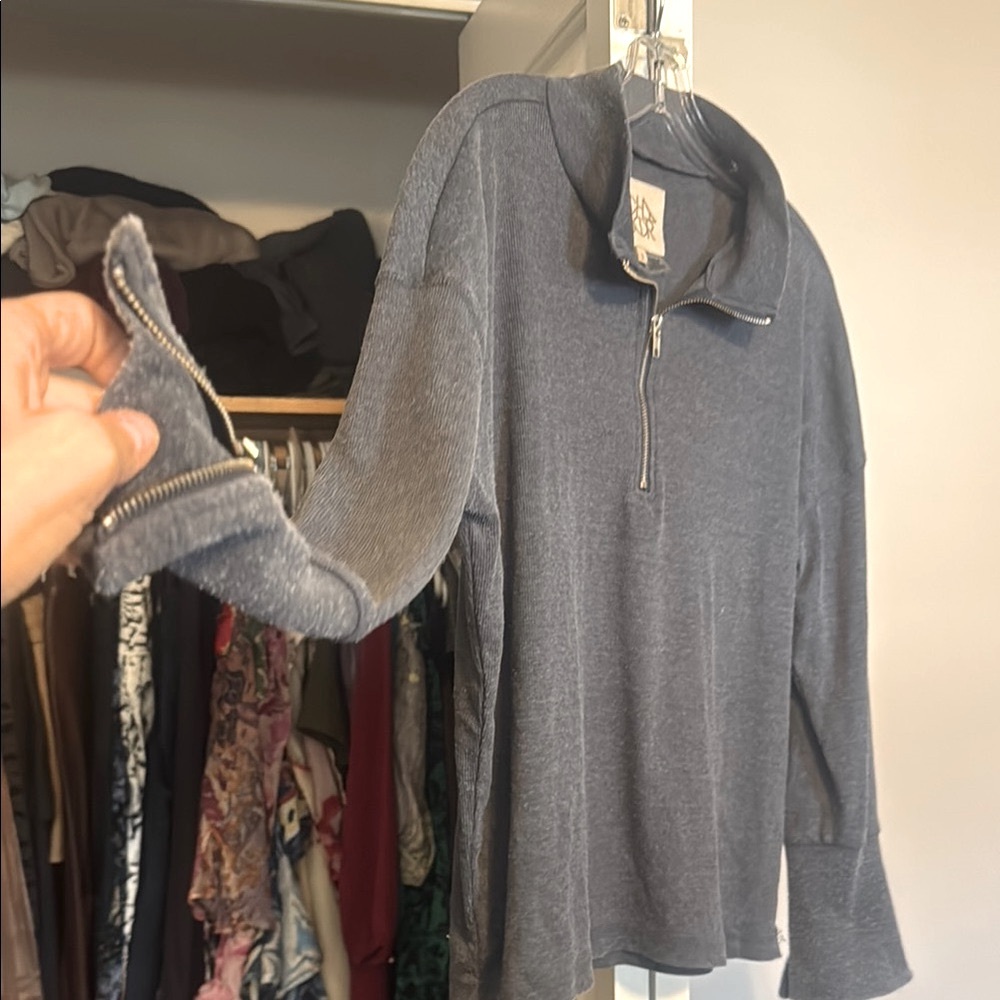 CHASER LA Blue/Gray Quarter-Zip Pullover With Zip Sleeves